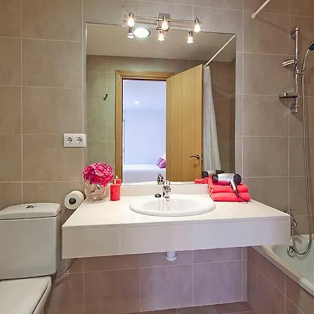 Charm Paralel Hotell