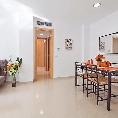 Charm Paralel Hotel 2*