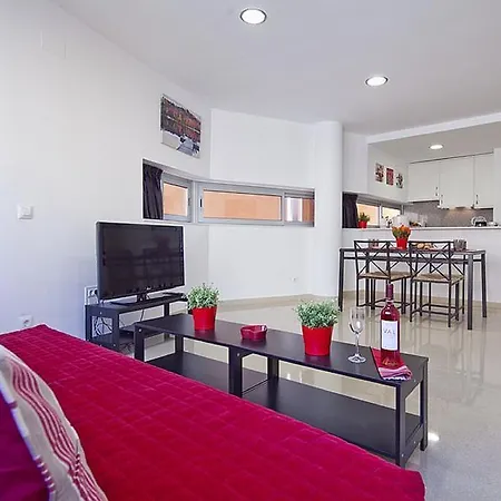 Otel Charm Paralel 2*